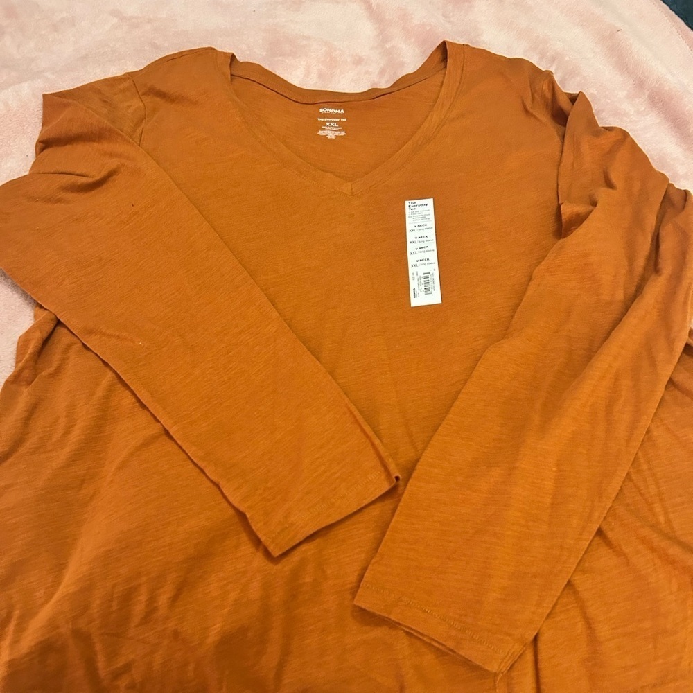 ❤️ ❤️5 For $20❤️ Cute and Gold Long Sleeve Top cozy❤️